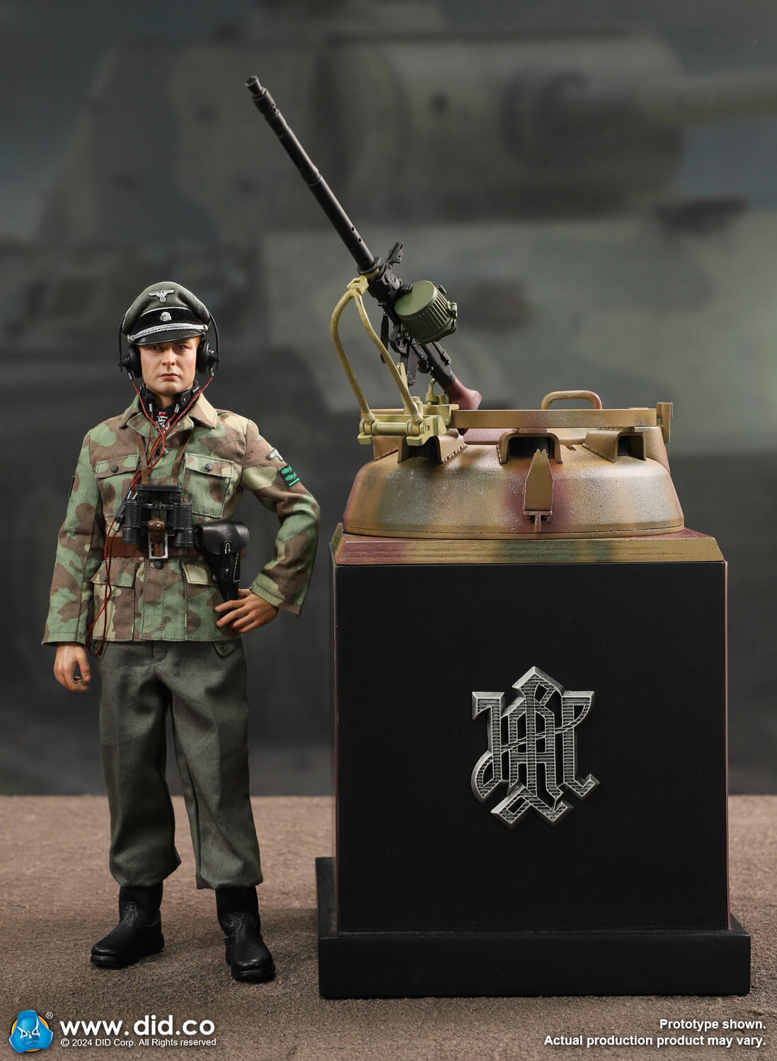 [สั่งจอง] DID E60077 1/6 : Panther tank diorama with MG34