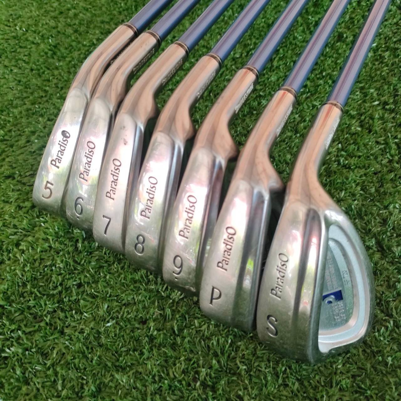 *ไม้กอล์ฟสำหรับผู้หญิง* ชุดเหล็ก BRIDGESTONE PARADISO RF720 มีเหล็ก 5 - 9 เเละ PW SW ก้าน PSI-50F FLEX L ไม้พรีเมี่ยมญี่ปุ่น สุดยอดคุณภาพจากแบรนด์ BRIDGESTONE ไม้กอล์ฟมือสอง ของแท้ BY NakaraLuxurious