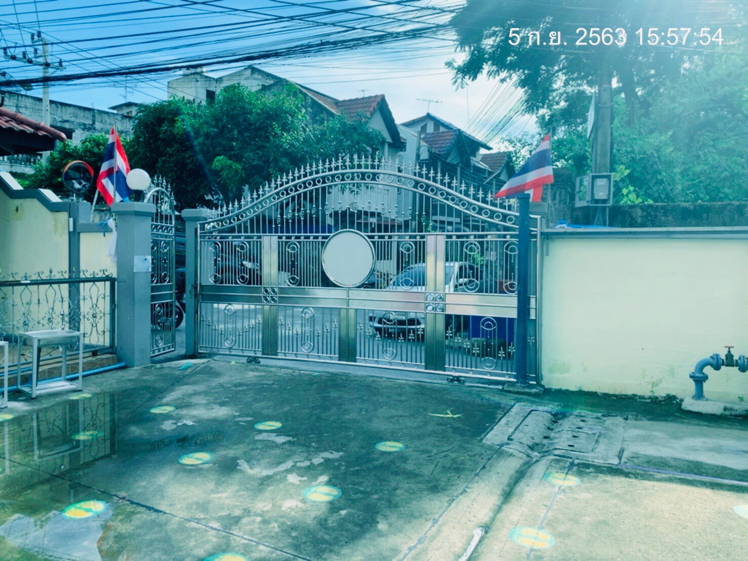 ราชวินิตประถม(บางแค)ทำเวที,ประตู,ที่นั่ง,สนามเด็กเล่น