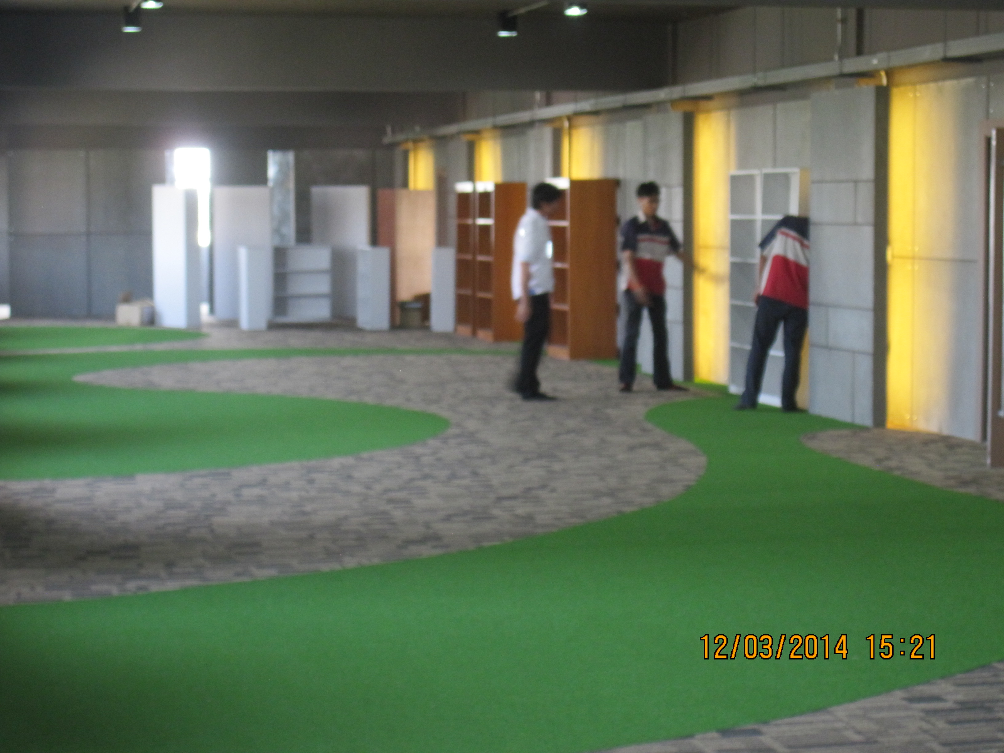 โรงเรียนสมุทรปราการ ตกแต่งหอประชุมใหม่