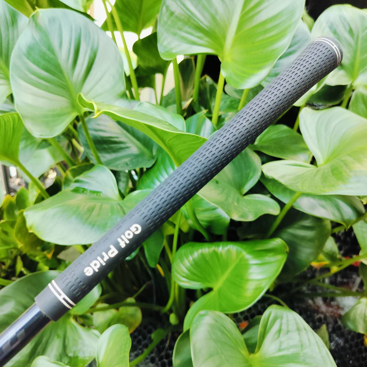 UT4 Taylormade RESCUE องศา 21 ก้าน FUJIKURA FLEX S ตัวนี้ตีดีอันดับต้นๆของ RESCUE เพราะหน้ากว้างตีงโดนง่ายมาก ไม้กอล์ฟพรีเมี่ยมมือสอง ของแท้ By NakaraLuxurious