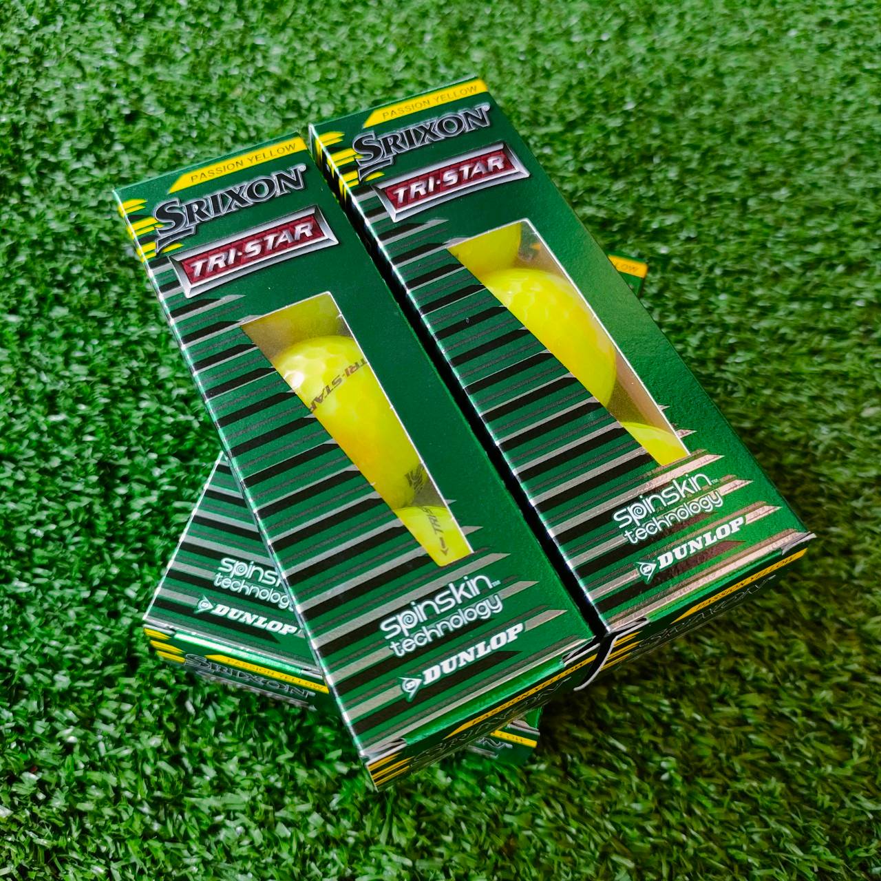 ลูกกอล์ฟ SRIXON TRI-STAR ของใหม่!!! พรีเมี่ยมจากญี่ปุ่น รุ่นนี้เปลือกสามชั้น SPIN SKIN!! ตกหยุดแน่นอน นุ่มและเสถียรมาก