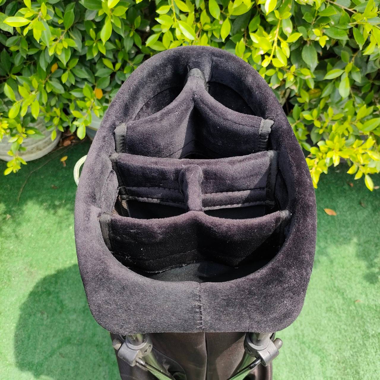 ถุงกอล์ฟ CALLAWAY GOLF ขาตั้งมือสอง ภาพในบุกำมะหยี่