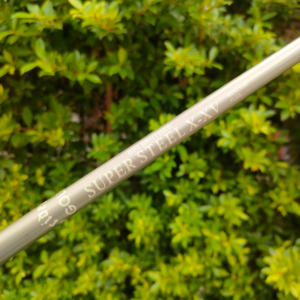 FW3 TRIDENT BIG BROTHER SUPER STEEL ก้าน SUPER STEEL X-XV FLEX R เป็น FW ที่ตีง่ายมาก วัสดุ STEEL ที่เหมาะกับ FW มากที่สุด!! ไม้กอล์ฟมือสอง ของแท้ BY NakaraLuxurious