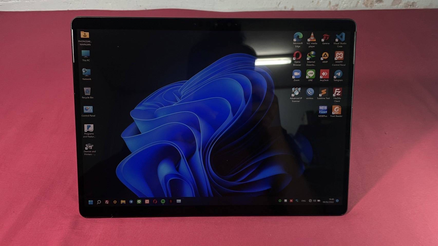 MICROSOFT SURFACE PRO X