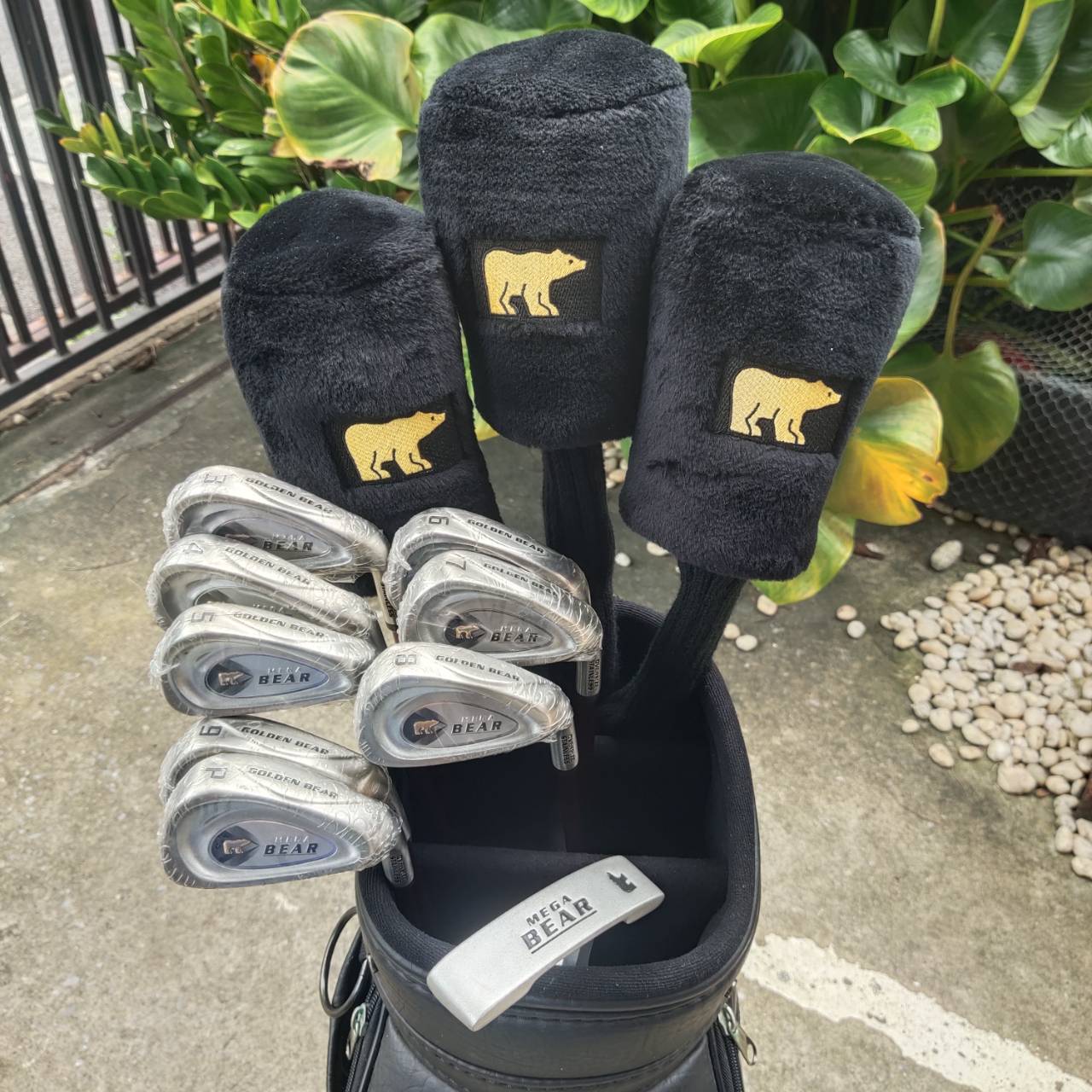 ไม้กอล์ฟครบชุด GOLDEN BEAR MEGA BEAR หมีทองผู้ยิ่งใหญ่แห่งวงการกอล์ฟ