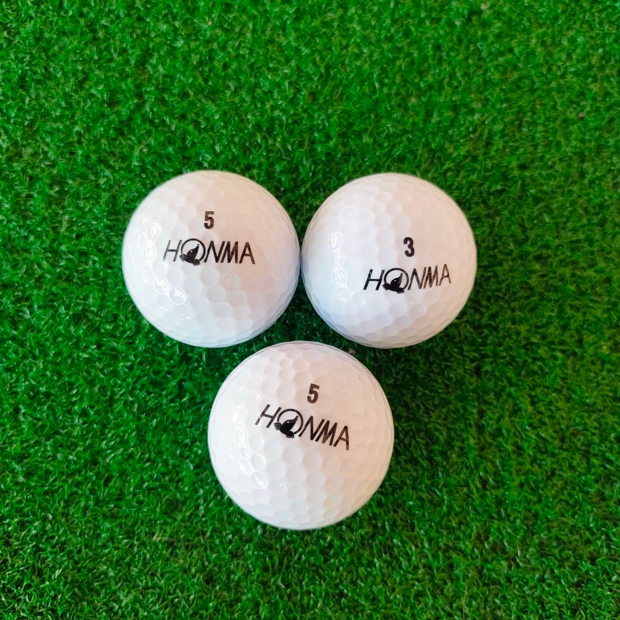 ลูกกอล์ฟ HONMA D1 1 กล่อง มี3 ลูก