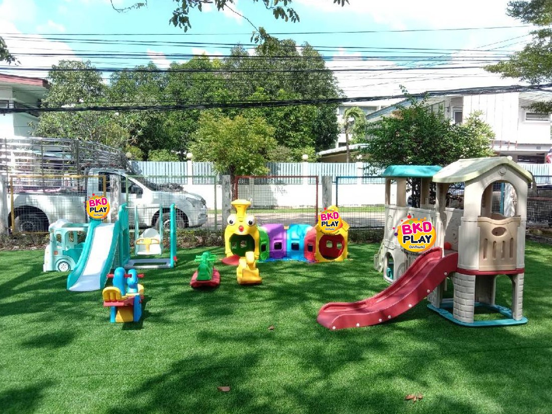 บ้านสไลเดอร์ สีครีมคริสมาสต์ บ้านเด็ก บ้านน้อย2 ชั้น กระดานลื่นพลาสติก เครื่องเล่นสนาม พร้อมส่ง