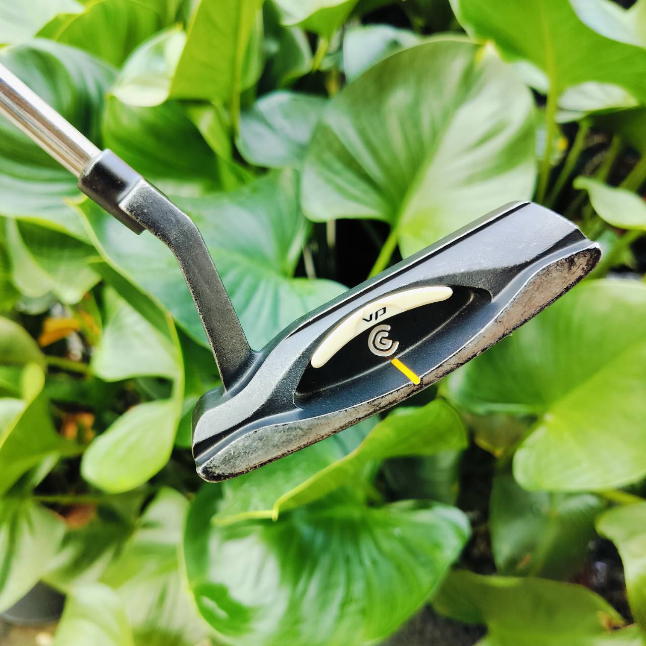 PUTTER CLEVELAND VP1 ความยาว 34 นิ้ว ทรงสตูดิโอ พัตต์ง่ายๆ หน้าสัมผัสดีมากๆ ไม้กอล์ฟพรีเมี่ยมมือสอง ของแท้ By NakaraLuxurious