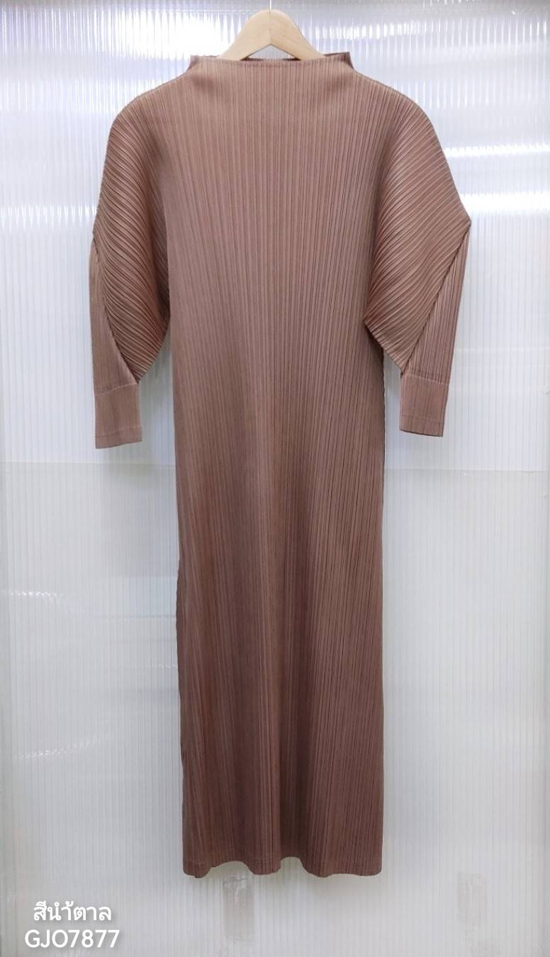 2MUAY รุ่น GJO7877 HIGH NECK ANGLE SLEEVE PLEAT DRESS เดรสผู้หญิง เดรสพลีทคุณภาพ 11สี FREE SIZE
