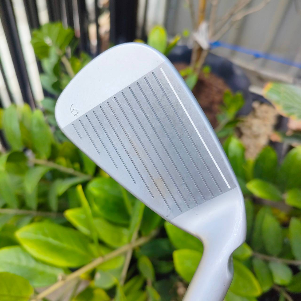 ** ไม้กอล์ฟสำหรับท่านที่ถนัดซ้าย ** เหล็ก 6 PING i20 จุดดำ ก้าน CFS PING FLEX S เหล็กสภาพสวยมาก มือซ้ายหายาก ไม้กอล์ฟพรีเมี่ยมของแท้ By NakaraLuxurious