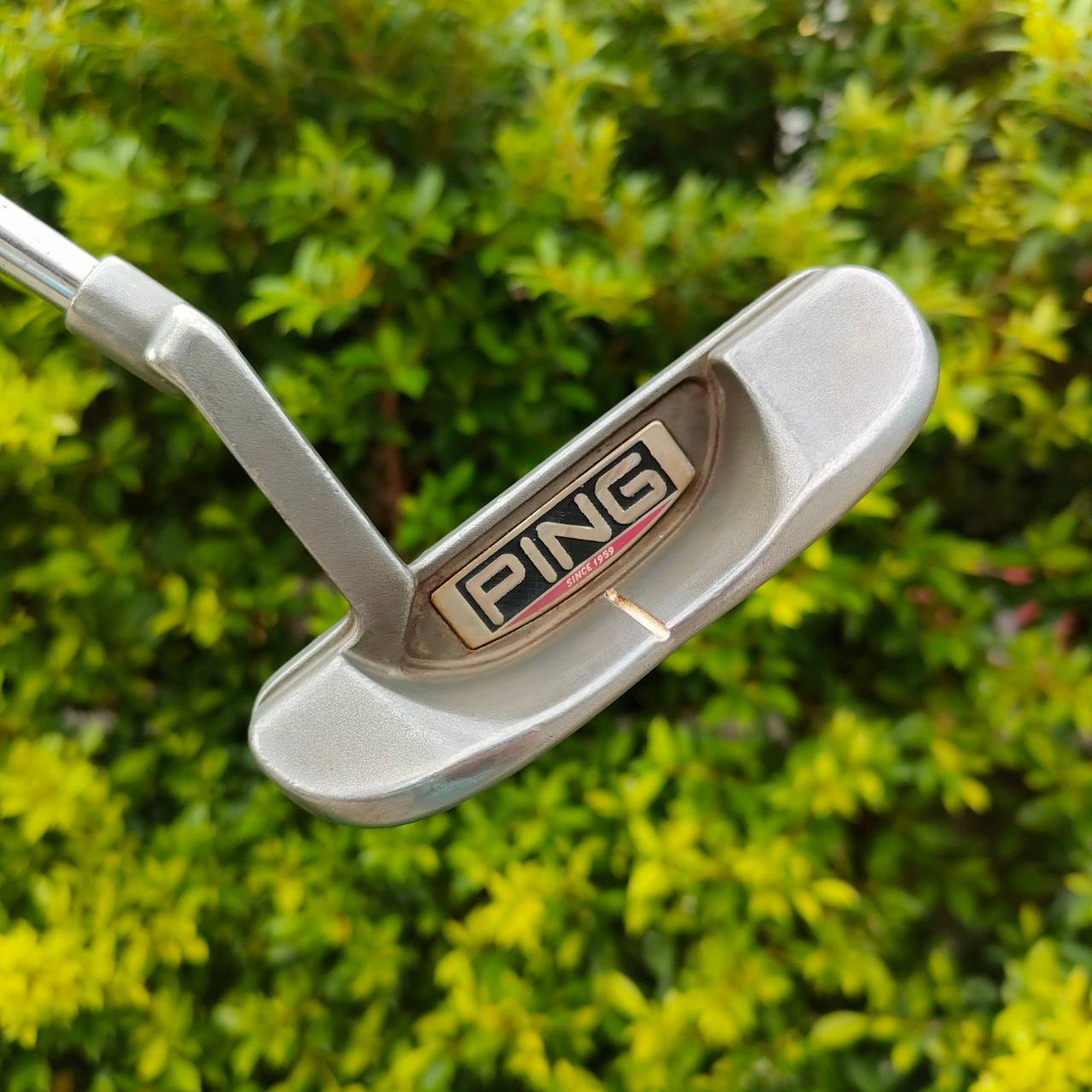 PUTTER PING B60 SINCE 1959 จุดฟ้า ความยาว 34 นิ้ว รุ่นคลาสสิคยอดนิยม!!! พัตต์ดีมาก *** กริพเสียต้องเปลี่ยน *** ไม้กอล์ฟมือสอง ของแท้ BY NakaraLuxurious