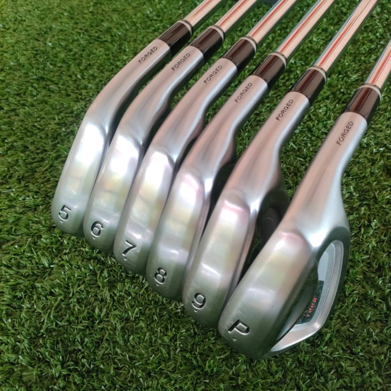 ชุดเหล็ก PRGR GN502 TOUR FORGED มีเหล็ก 5-9 เเละ PW ก้าน SPEC STEEL 095 เป็นเหล็ก FORGED ระดับ HI-END จาก Yokohama Rubber Industries, ไม้กอล์ฟมือสอง ของแท้ BY NakaraLuxurious