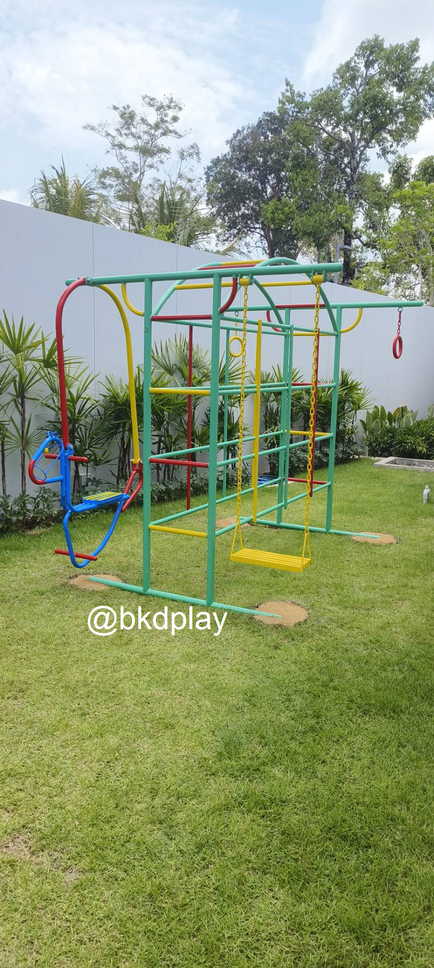 เครื่องเล่นสนามกลางแจ้ง เครื่องเล่นสนามเหล็ก ชุดชิงช้าปีนป่ายม้าโยก OutdoorPlayground, ราคาโรงงาน สั่งผลิต 10-20 วัน