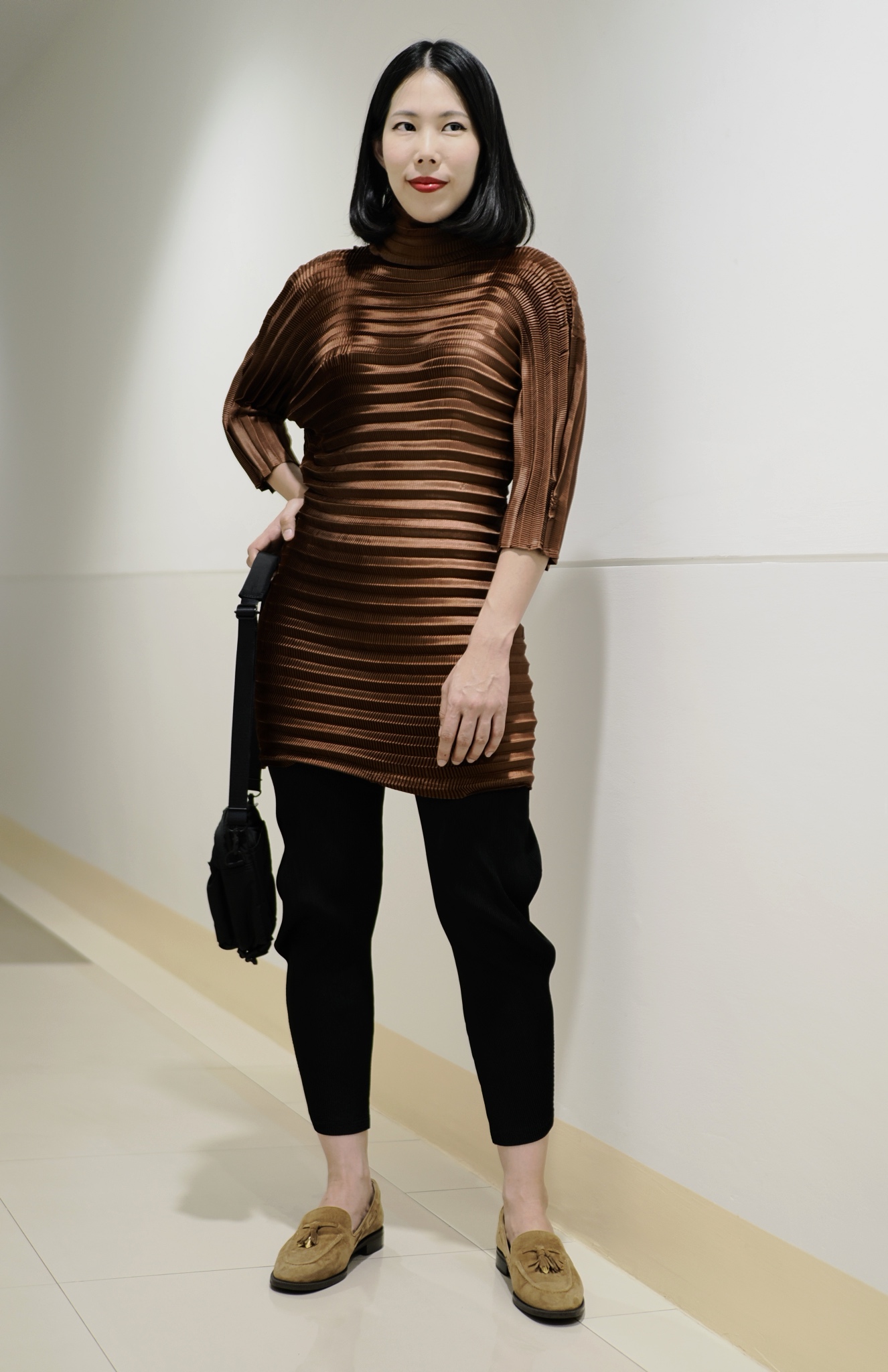 ปรับราคาลง40%!! 2MUAY GA6004-1 เสื้อพลีทคุณภาพ FOLD OVER NECK PLEATED TOP 3 สี FREE SIZE