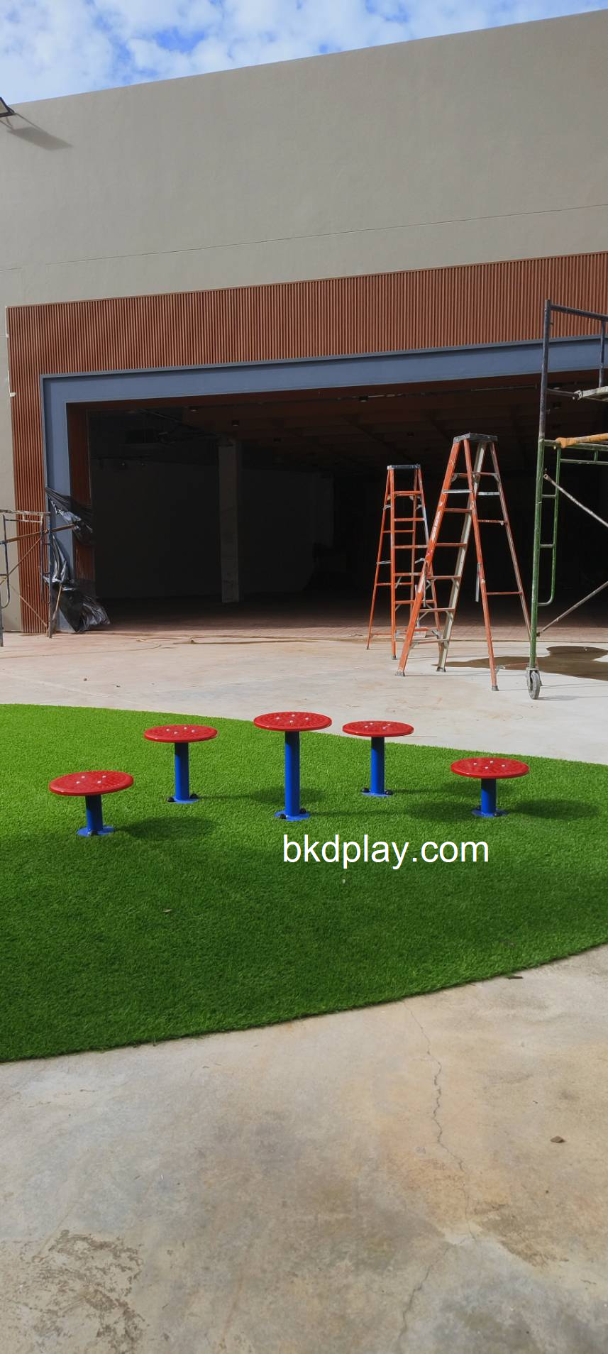 ทางเดินต่างระดับ Stepping Paw เครื่องเล่นสนามเด็ก เครื่องเล่นสุนัข ของเล่นหมา ฝึกสุนัข ฝีกทรงตัวเด็ก