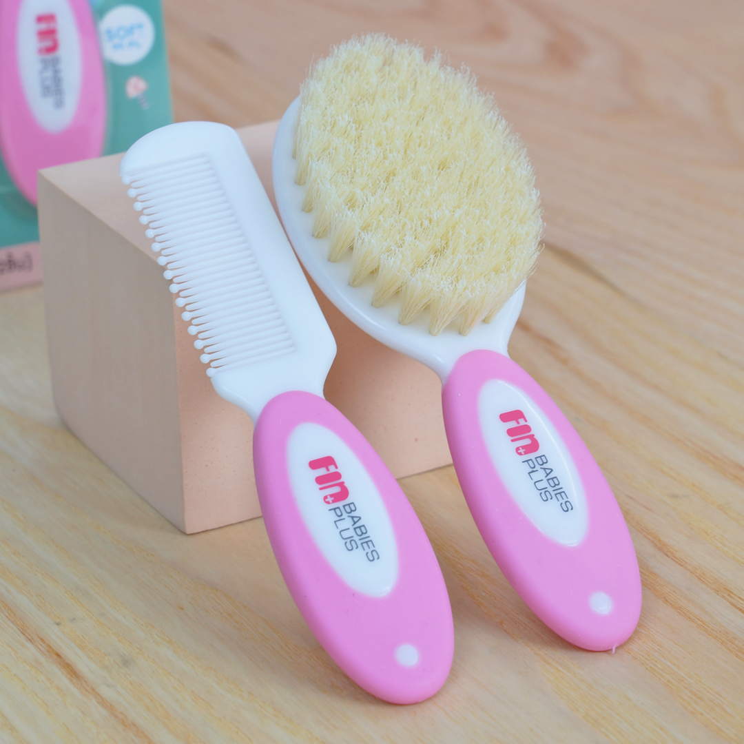 Fin แปรงหวีผมเด็ก ขนแพะแท้100% เซ็ท 2 ชิ้น อ่อนนุ่ม อ่อนโยน BPA free รุ่น ST085