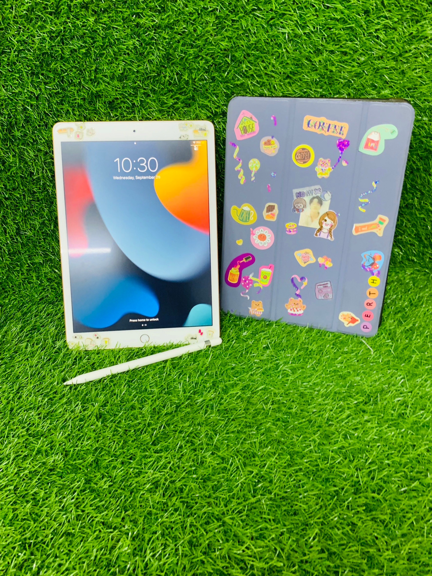 ไอแพด Apple iPad Gen7 Wi-Fi+Cellular 2019 (10.2", 128GB, Gold) - ไม่มีที่ชาร์ต