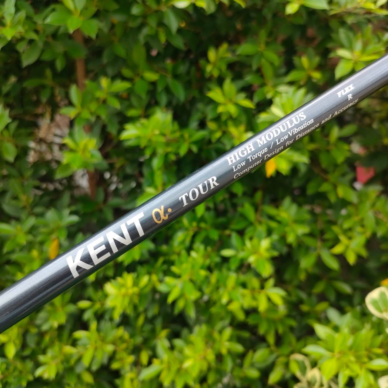 ชุดเหล็ก KENT α .TOUR FORGED CAVITY ของใหม่ ในซีล แต่มี กริพนึงมีตำหนิ รูปสุดท้าย มีเหล็ก 3-9 เเละ PW SW ก้าน KENT α-TOUR FLEX R เป็นเหล็ก FORGED CAVITY สุดพรีเมี่ยม!! ไม้กอล์ฟมือหนึ่ง ของแท้ BY NakaraLuxurious
