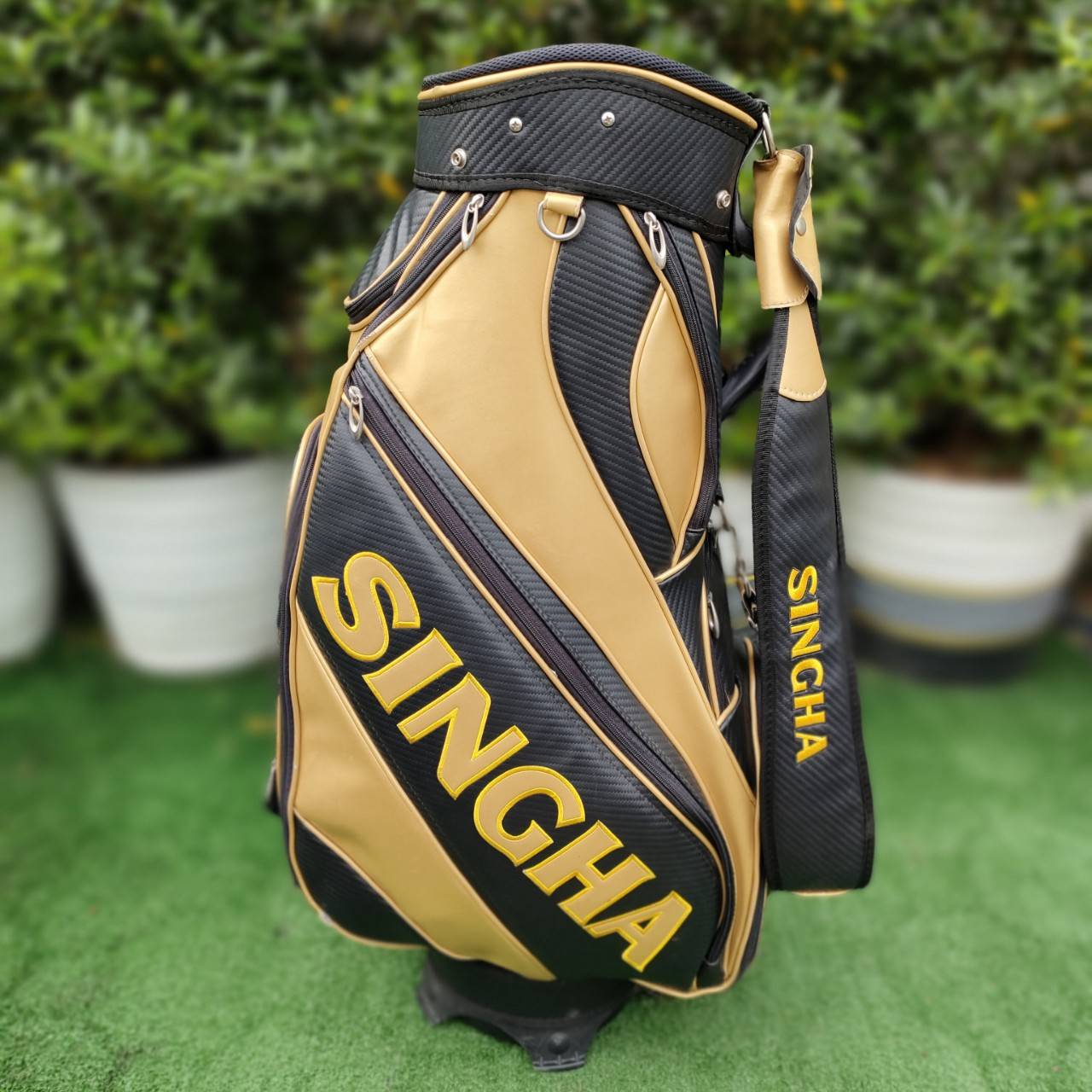 ถุงกอล์ฟ SINGHA มือสอง ถุงใหญ่ 9 นิ้ว ถุง TOUR สภาพสวย เท่มากๆครับ