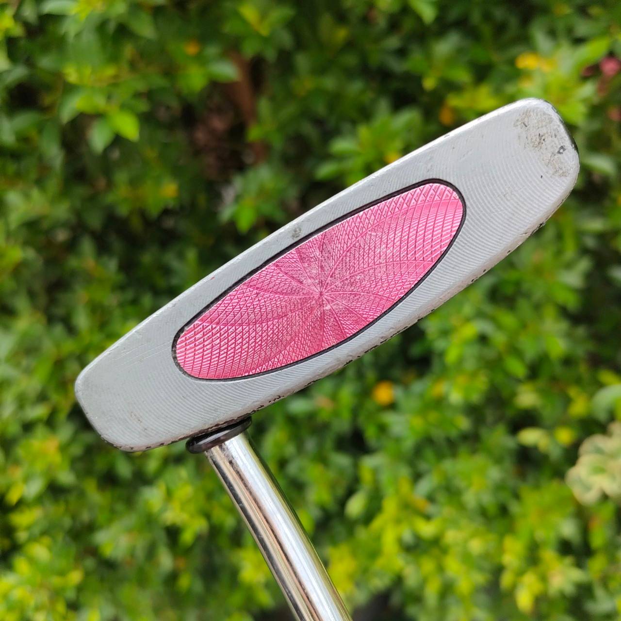 PUTTER PROKENNEX PK-38 ความยาว 34 นิ้ว สภาพลอยเยอะ แต่พัตต์ดีมากๆๆ หน้าไม้สวยมาก เป็น MILLED ทำให้เกาะไลน์มากๆ!! ไม้กอล์ฟมือสอง ของแท้ BY NakaraLuxurious