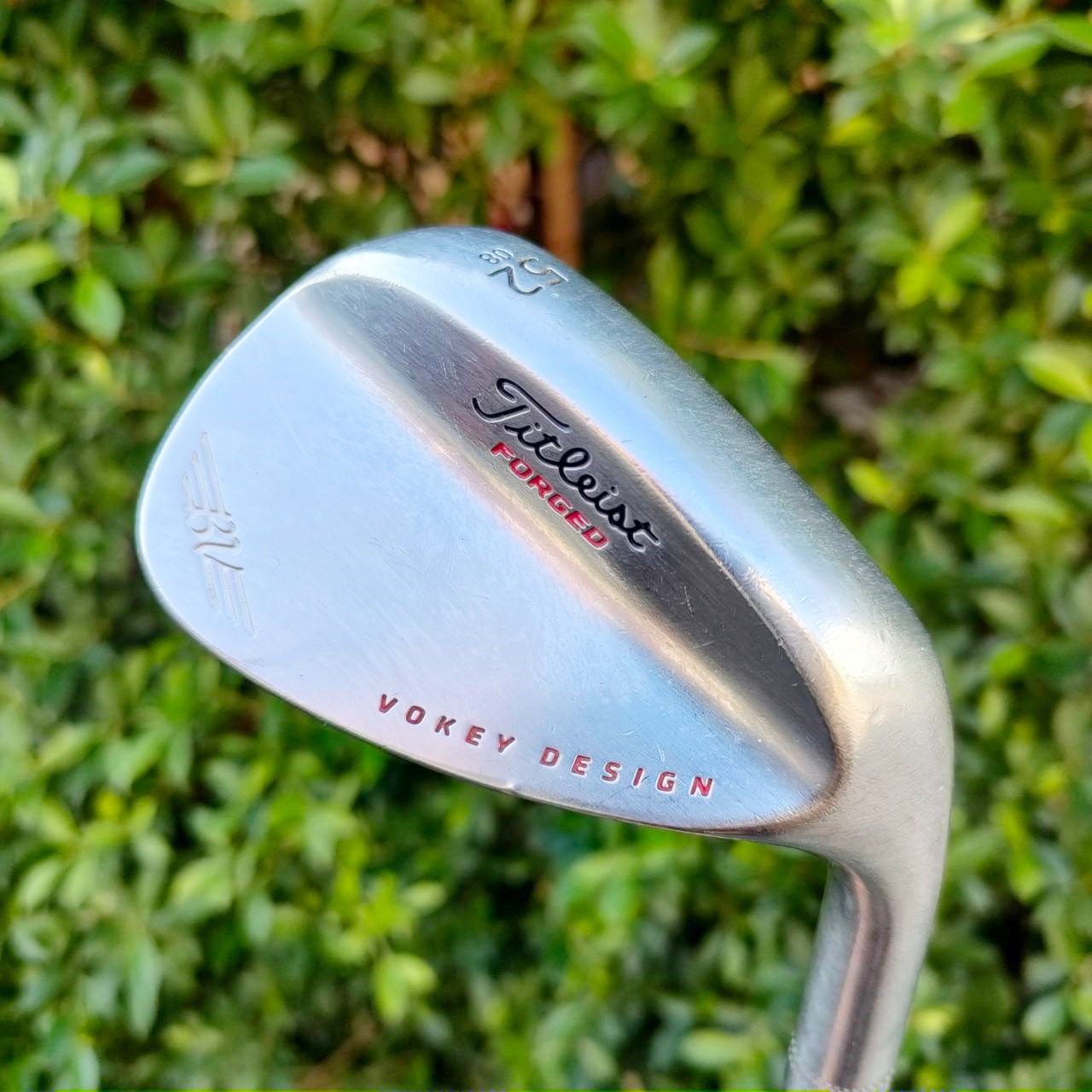 WEDGE TITLEIST BV VOKEY DESIGN องศา 52 เบาท์ 08 ก้าน DYNAMIC GOLD FLEX WEDGE หน้าคมแบบขั้นสุด SPIN MILLED ลึกๆ โหดมาก!! ไม้กอล์ฟมือสอง ของแท้ BY NakaraLuxurious