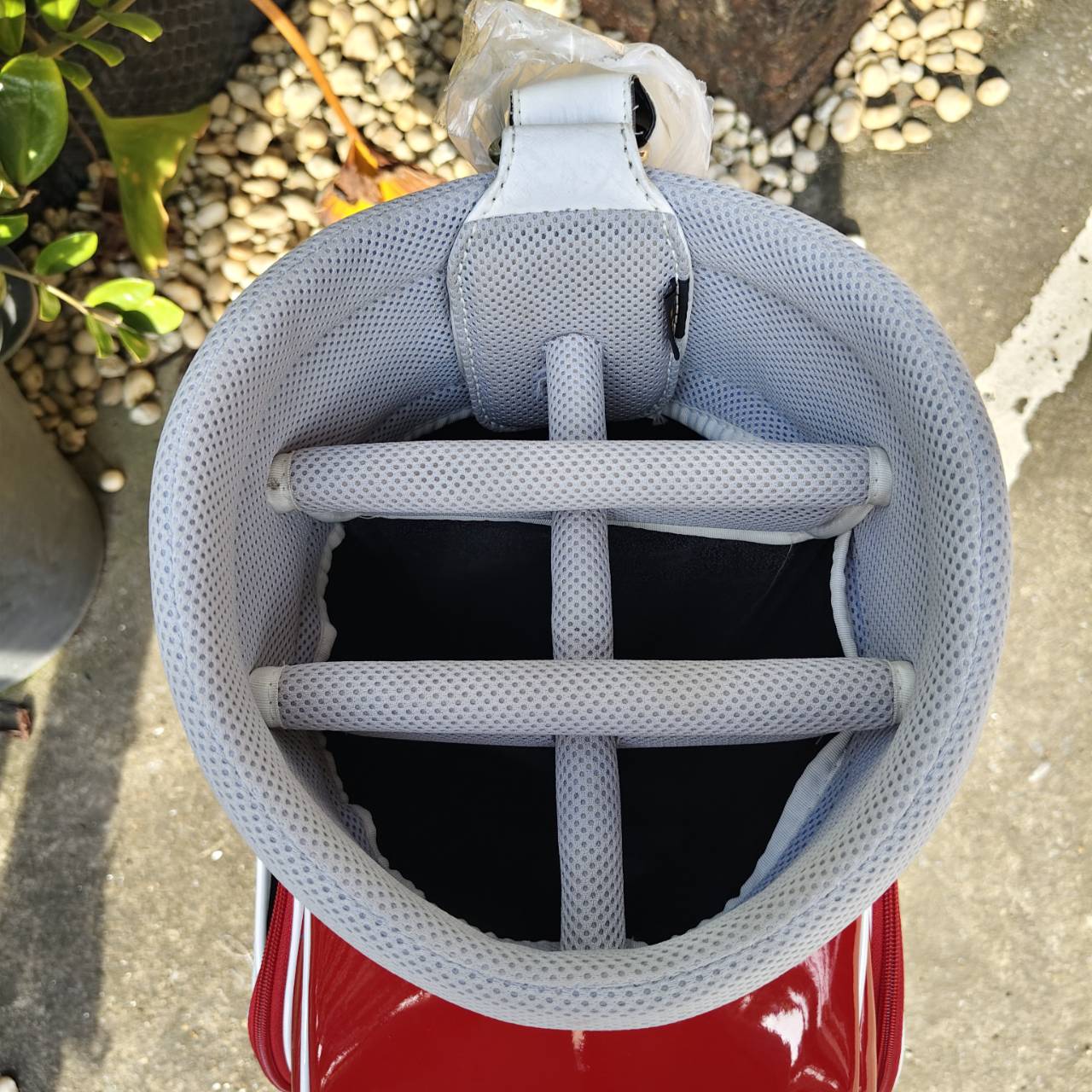 ถุงกอล์ฟ KAPPA ลุคสปอร์ตแบบอิตาลี งานดี ดีไซน์โดดเด่น เห็นแล้วรู้เลยว่าแบรนด์นี้!