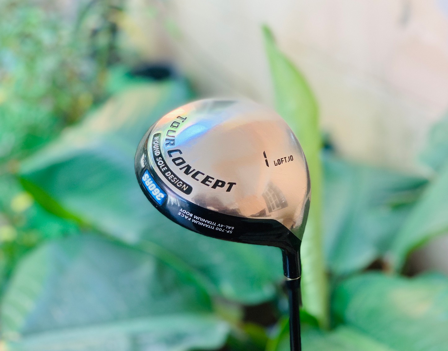 DRIVER TOUR CONCEPT ROUND SOLE DESIGN