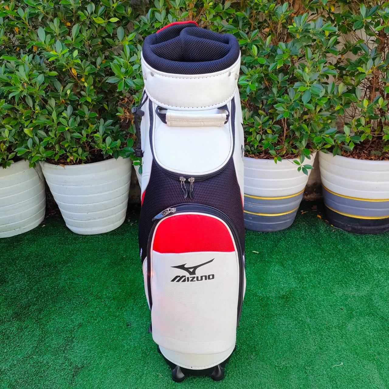 ถุงกอล์ฟ MIZUNO มือสอง ของแท้ สีสวยมาก สภาพสวย มือหนึ่งราคาแพงมากครับรุ่นนี้