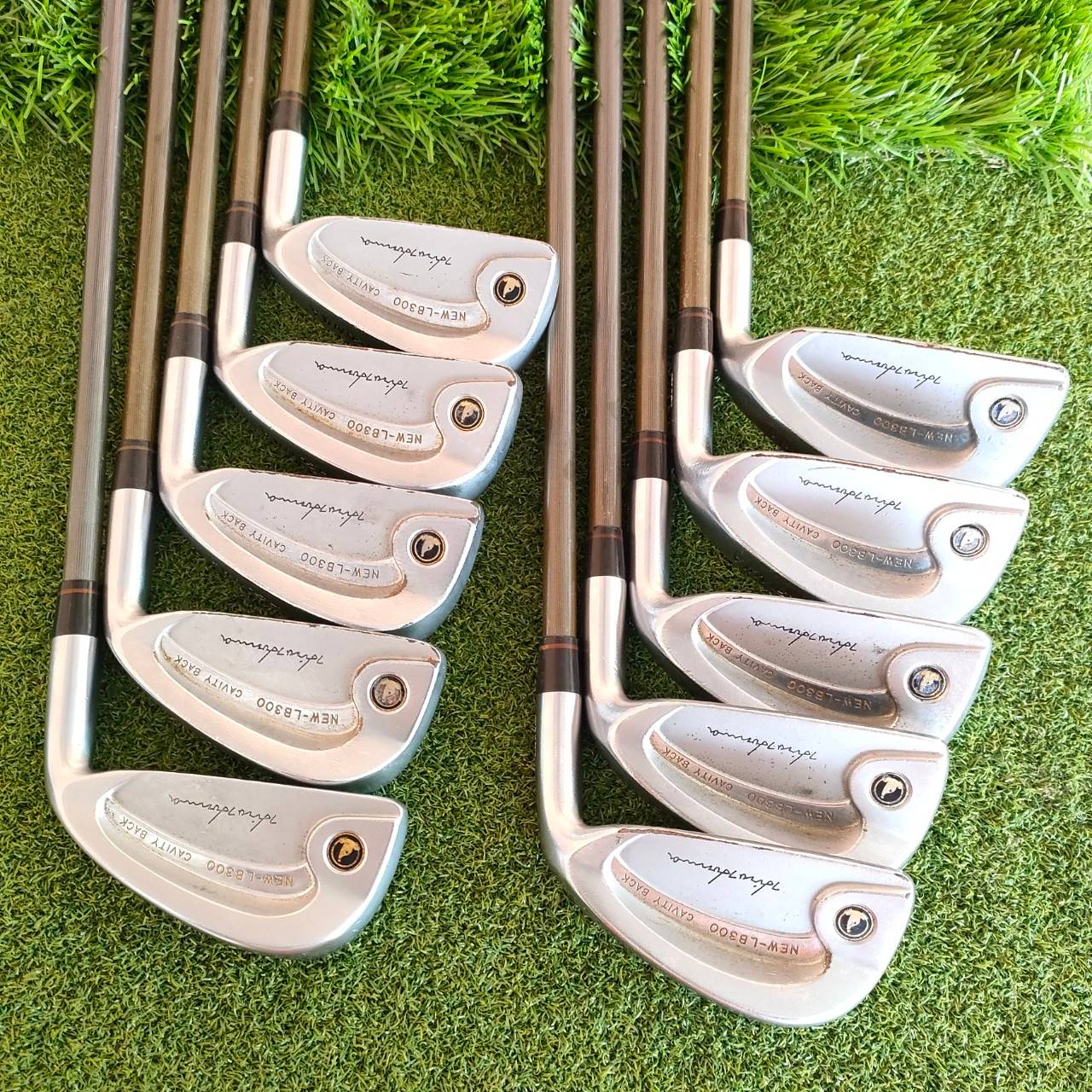 ชุดเหล็ก HONMA NEW-LB300 CAVITY BACK มีเหล็ก 3-11 SW ชุดใหญ่ ได้ทั้งหมด 10 ชิ้น *** ก้านพรีเมี่ยมระดับ 3 ดาว *** สุดยอดก้านครับ SUPER LIGHT TITANIUM CARBON FLEX R ตีง่าย และตีดีมากๆ ก้านดีมาก พรีเมี่ยม JAPAN