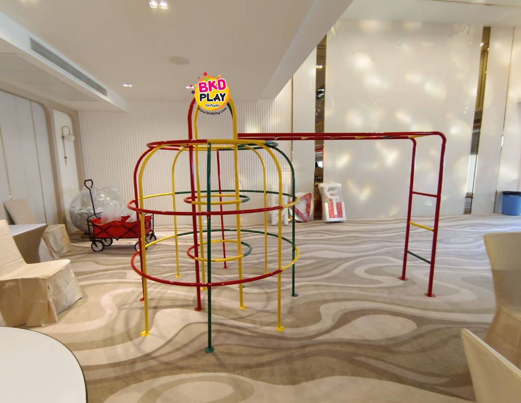 เครื่องเล่นสนาม กลางแจ้ง เหล็ก ชุดโดมกลม มีบาร์โหนบาร์ไต่ 2 ชั้น Outdoor Playground, ราคาโรงงาน