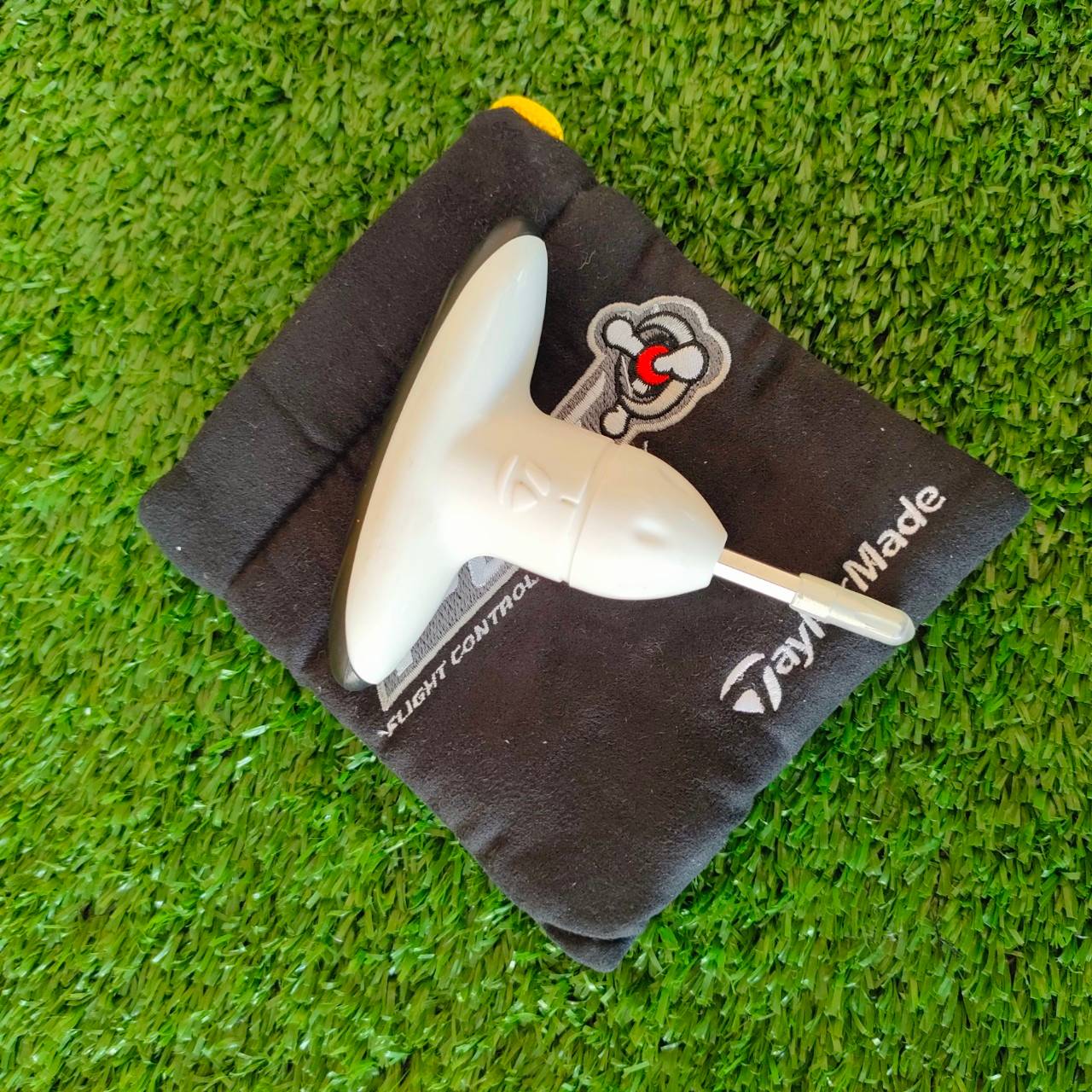 ตัวไข TAYLORMADE มือสอง พร้อมกระเป๋าค่ะ ของแท้ สภาพสวย