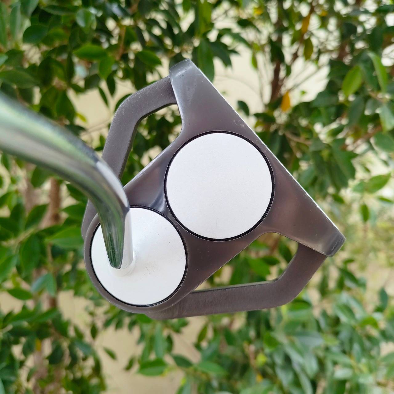 PUTTER ODYSSEY BACKSTRYKE 2-BALL ความยาว 33 นิ้ว กริพ GOLF PRIDE TOUR SNSR ไม้กอล์ฟพรีเมี่ยมมือสอง ของแท้ By NakaraLuxurious