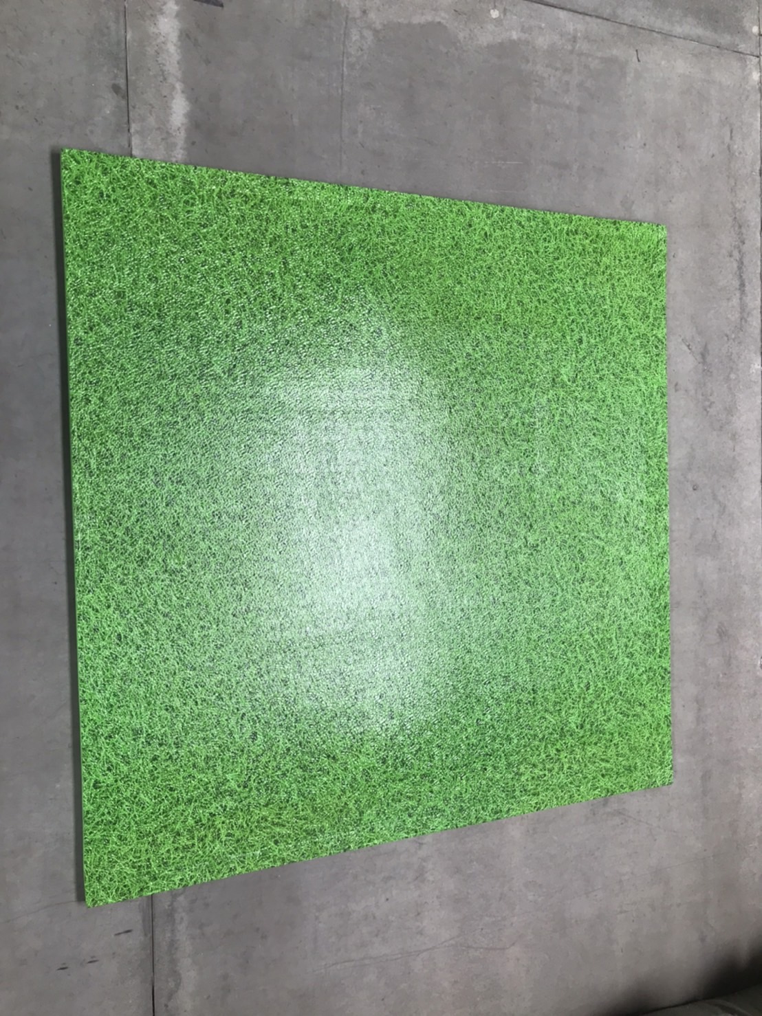 โฟมลายหญ้า, 100x100 หนา 2ซม.,โฟมปูพื้น,แผ่นปูพื้น, แผ่นกันกระแทก สนามเด็กเล่น ,ลายหญ้า, พร้อมส่ง ราคาโรงงาน