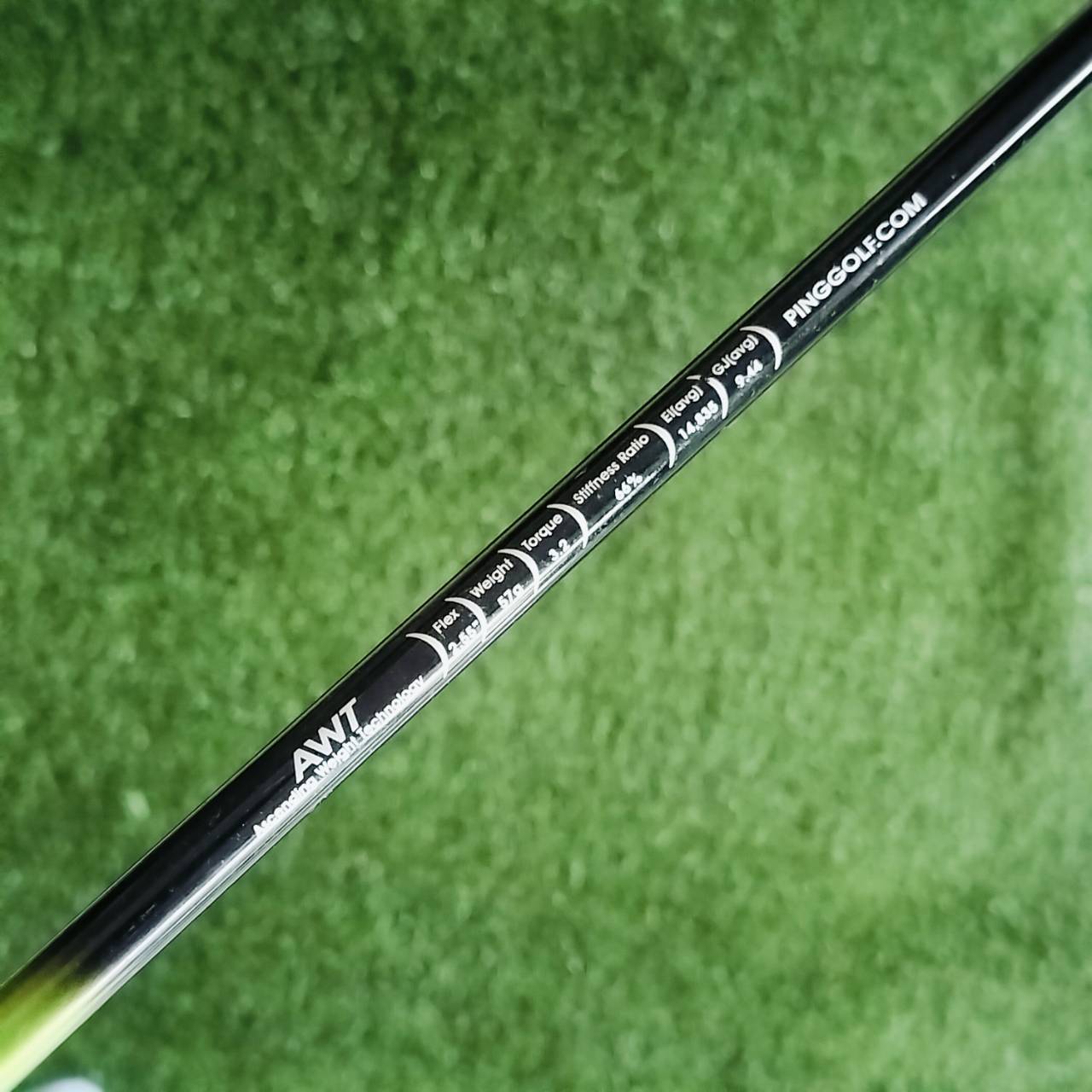 ** ไม้กอล์ฟสำหรับผู้หญิง ** ชุดเหล็ก PING Rapture V2 หน้าเด้ง!!! สุดยอดชุดเหล็ก ตัว HI - END ของ PING มีแผ่นหน้าเด้งอีกชั้นที่หน้าไม้ ตีไกลมากๆ ไม้กอล์ฟพรีเมี่ยมมือสอง ของแท้ By NakaraLuxurious