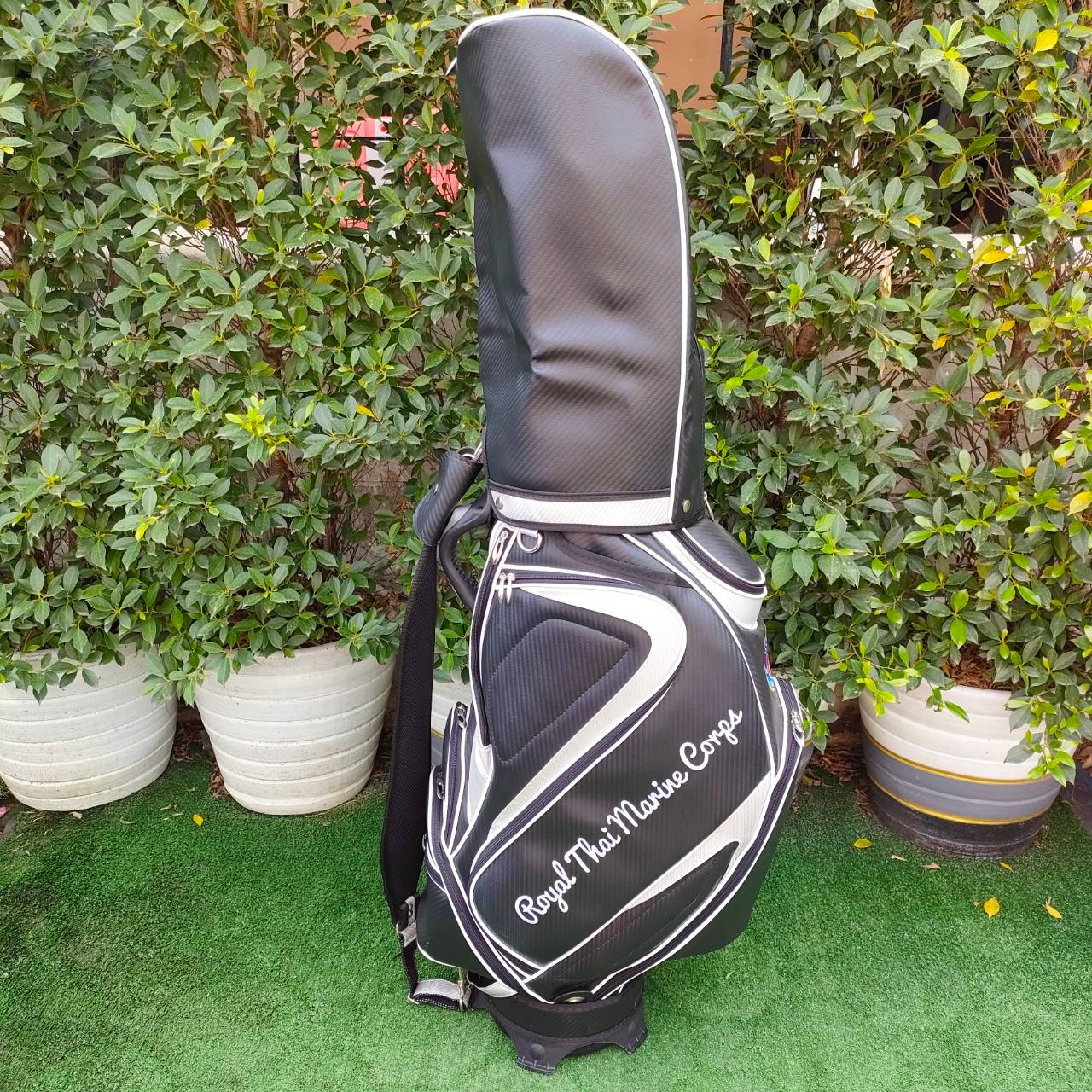 ถุงกอล์ฟ ROYAL THAI MARINE CORGA มือสอง ถุง TOUR ใบใหญ่ ช่องใส่เยอะ ถุงสวยสภาพดีมากๆครับ