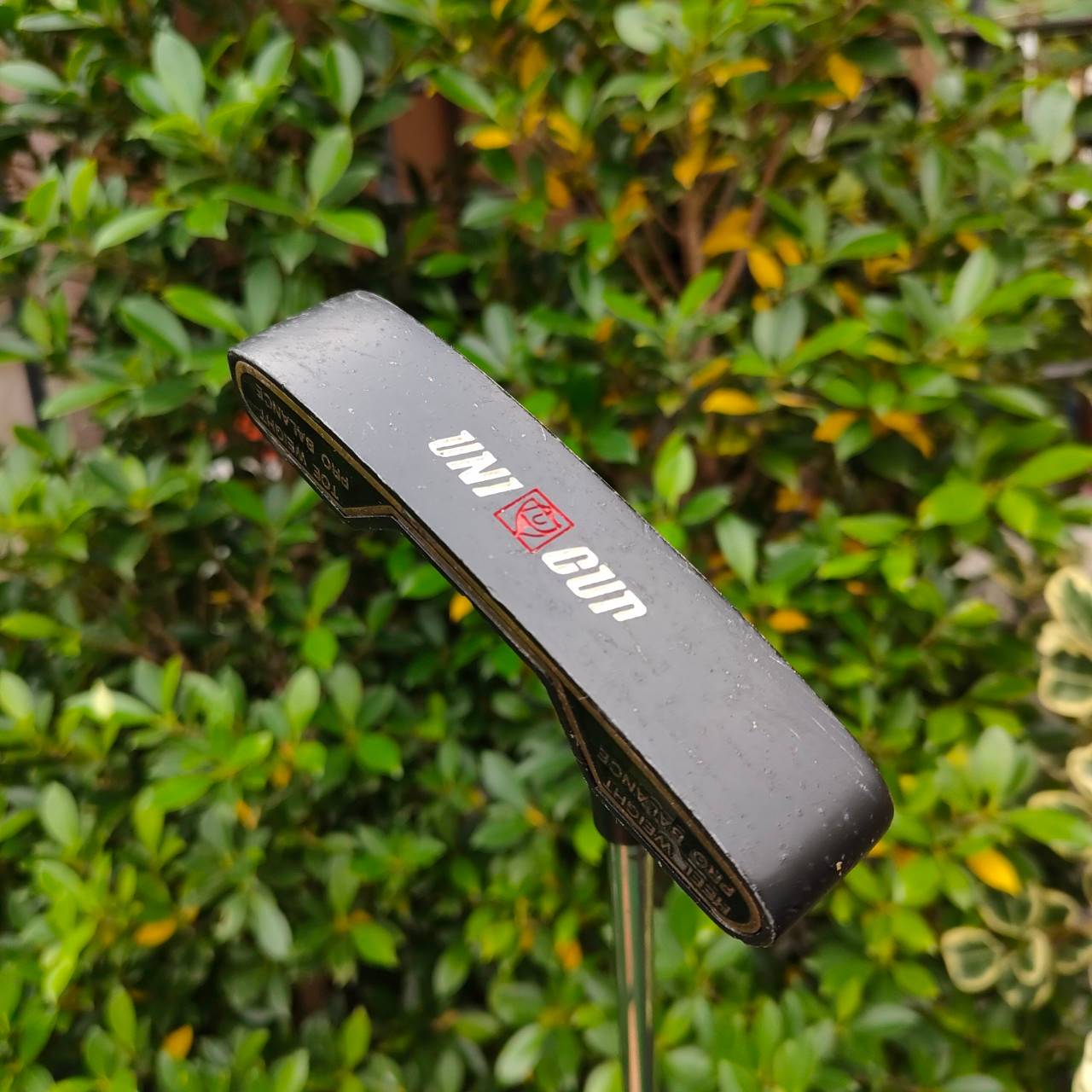 PUTTER UNIGUP ความยาว 34 นิ้ว ถ่วงน้ำหนักทั้งสองข้าง ทำให้พัตต์ตรงๆง่ายๆครับ