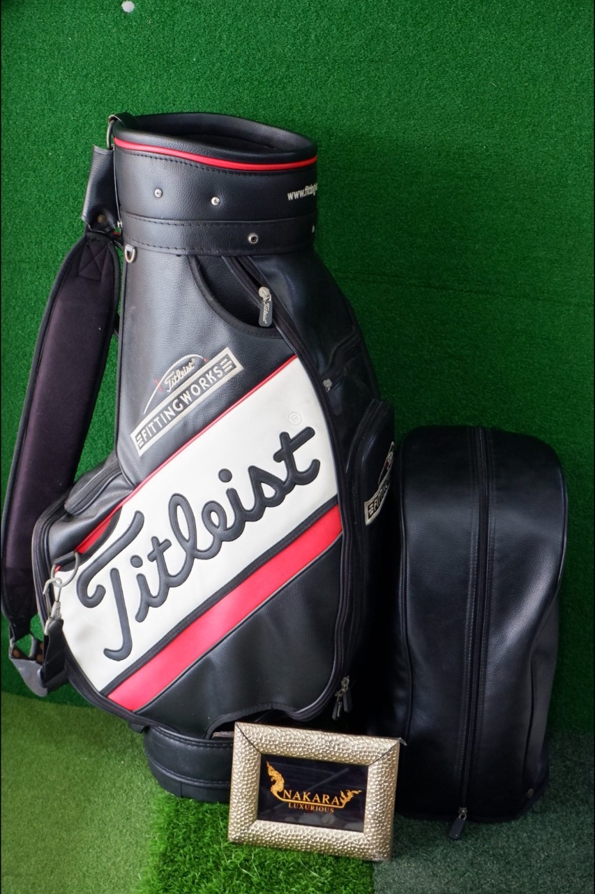 ถุงกอล์ฟ TITLELIST