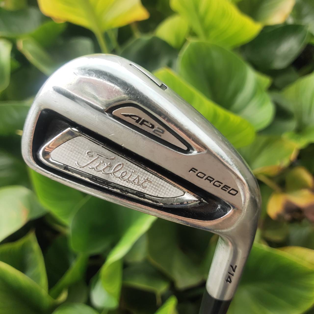 เหล็ก 7 Titleist AP2 FORGED 714 เทคโนโลยี Forged Cavity Back