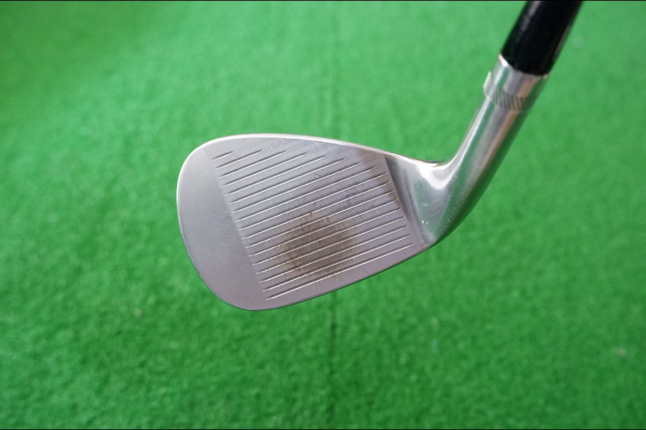 WEDGE 52/12 TITLELIST SM6 BV F GRIND