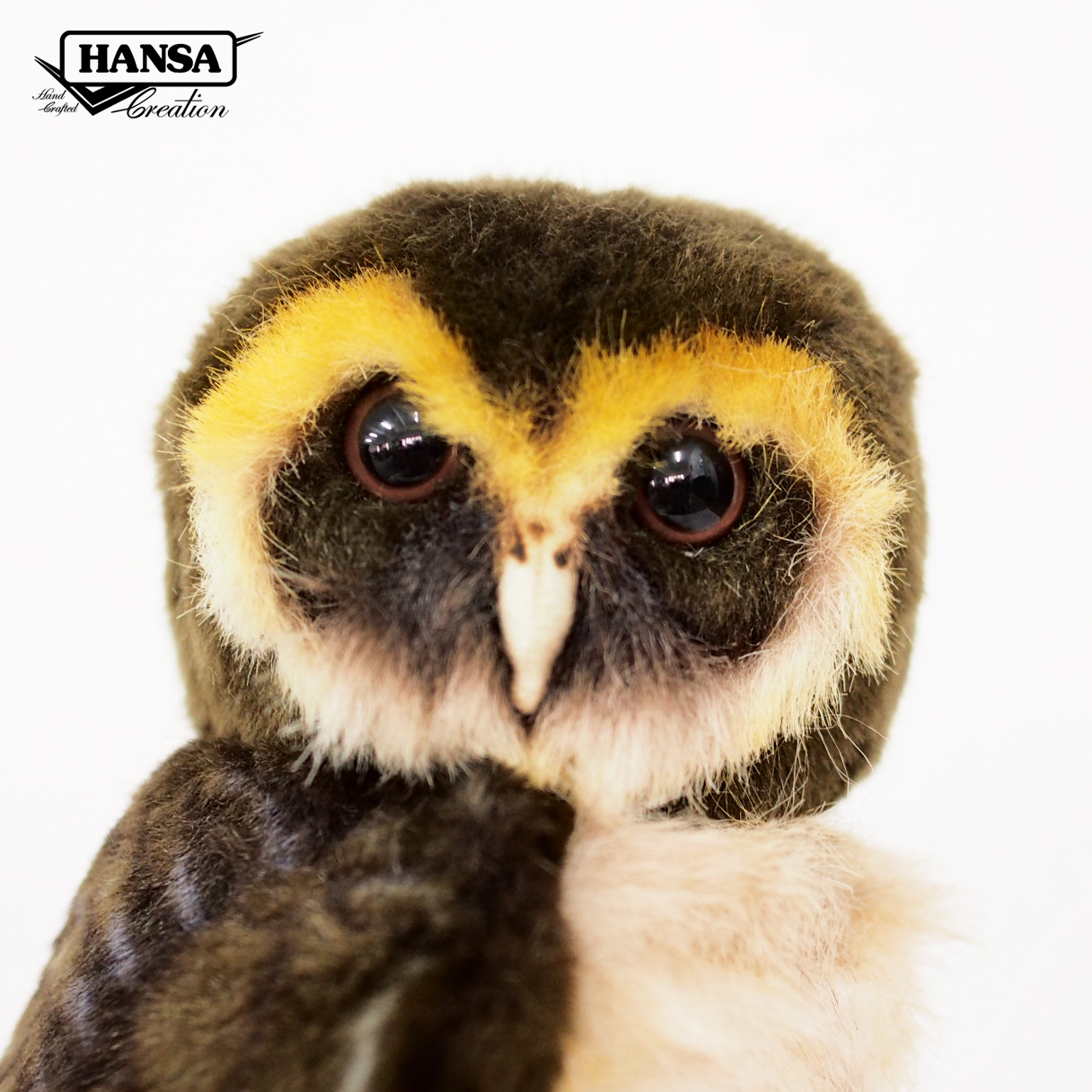 8082 Asian Brown Wood Owl 28cm. H