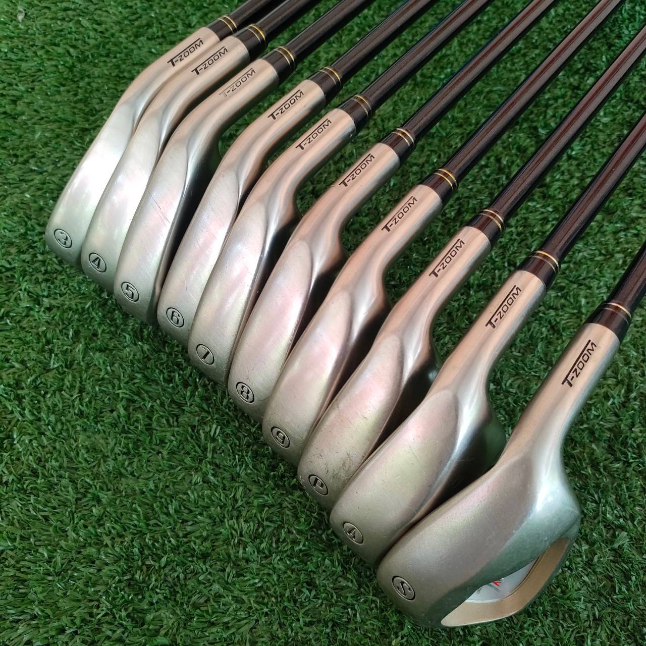 ** ไม้กอล์ฟสำหรับผู้หญิง ** ชุดเหล็ก T-ZOOM X07 BALANCE FACE FORGED มีเหล็ก 3-9 เเละ PW AW SW ก้าน MEMORY ACTION FLEX L ไม้กอล์ฟมือสอง ของแท้ BY NakaraLuxurious