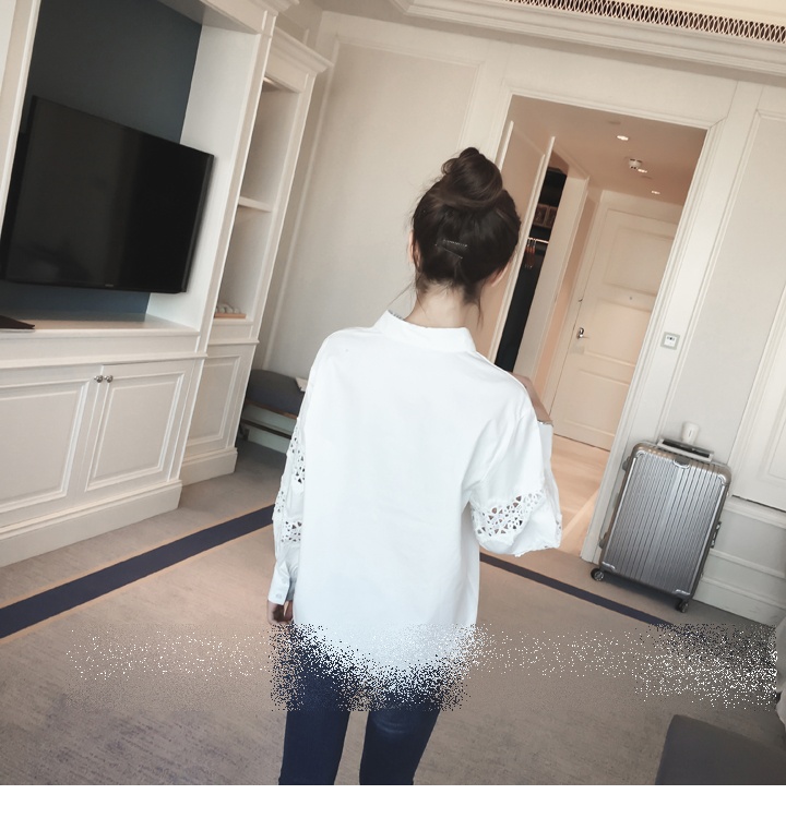 เสื้อเซิ๊ต คอปก แขนยาว ตัดต่อลูกไม้ที่แขน ตามรูป