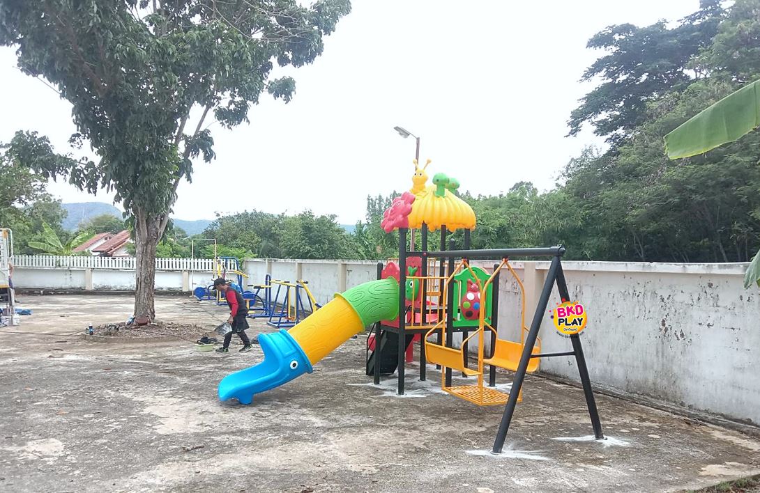 ส่งติดตัั้งฟรี เครื่องเล่นสนามกลางแจ้ง ชุดหลังคาหนอน ,สไลเดอร์ใหญ่,ครุภัณฑ์สนามเด็กเล่น,งบ.สพฐ,โครงการโรงเรียนประชารัฐ, เครื่องเล่นสนามระดับก่อนประถมศึกษา, งบประมาณ80,000