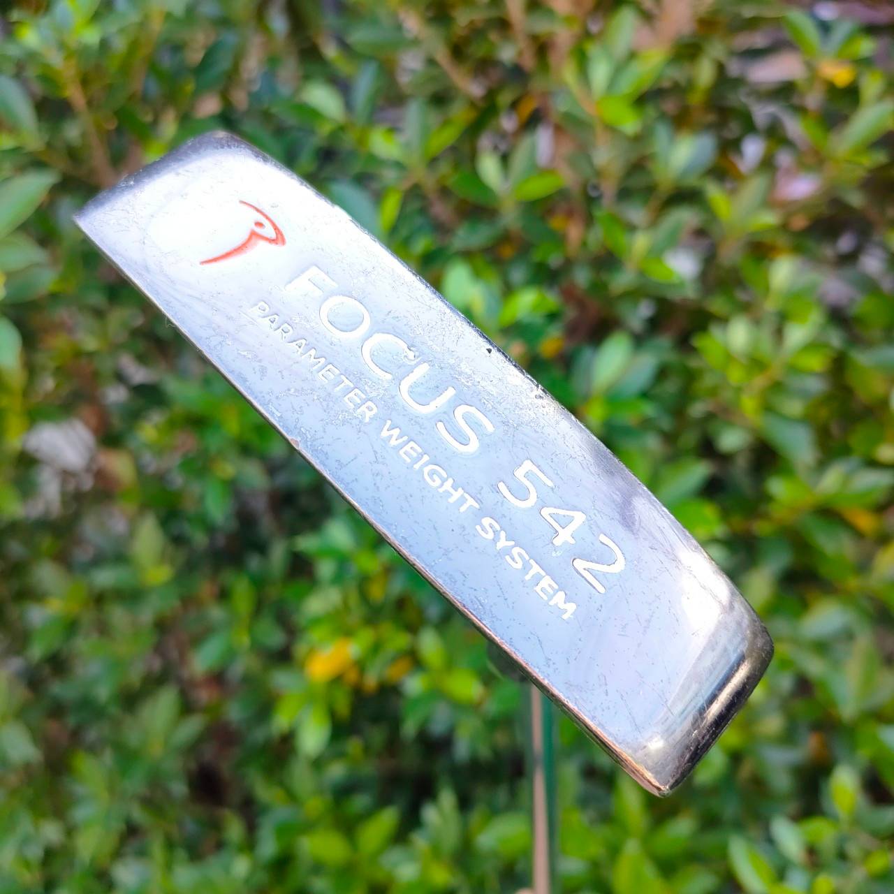 PUTTER FOCUS 542 PARAMITER WEIGHT SYSTEM ทรงสแตนดาร์ด พัตต์ง่าย สีสวยครับ ของดีราคาถูก คุ้มจัด!!!