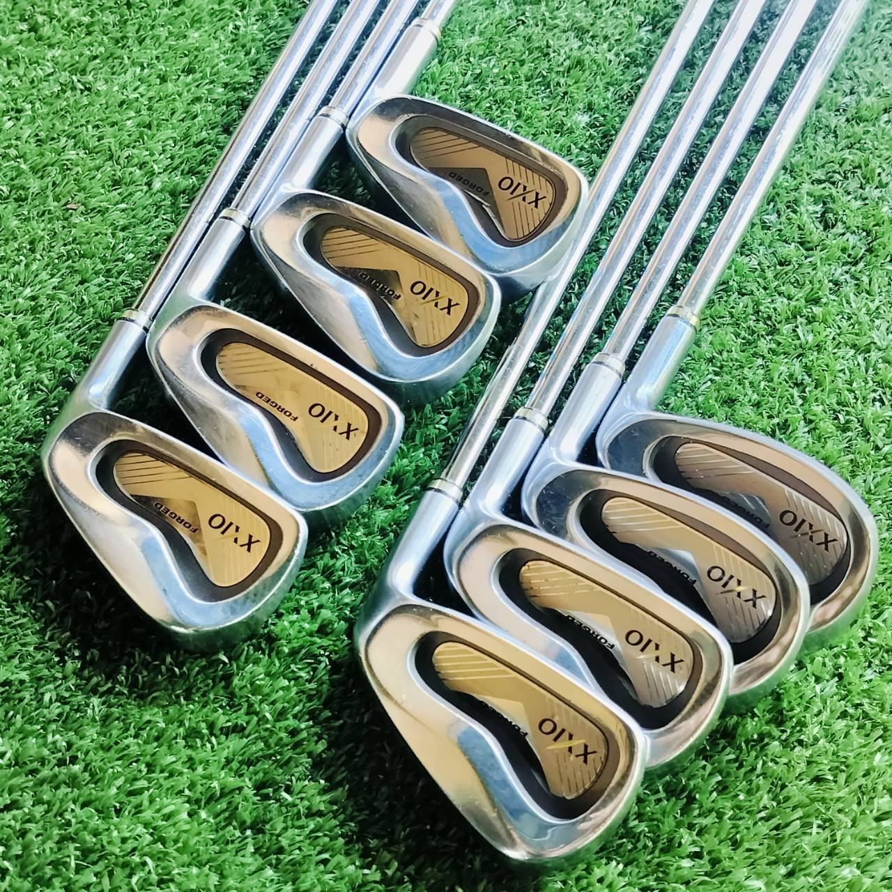 ชุดเหล็ก XXIO MX1000 เป็นเหล็ก FORGED พรีเมี่ยมแถวหน้าของญี่ปุ่น มี CAVITY ที่ลึกตีง่าย ได้ความนุ่มนวลเหนือชั้นของ FORGED วิถีลูกที่ดีที่สุด ไม้กอล์ฟพรีเมี่ยมมือสอง ของแท้ By NakaraLuxurious