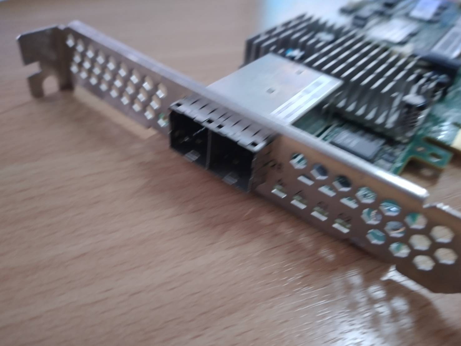 698531-B21 HP Smart Array P431 2GB FBWC 6Gb 2-ports Ext SAS Controller