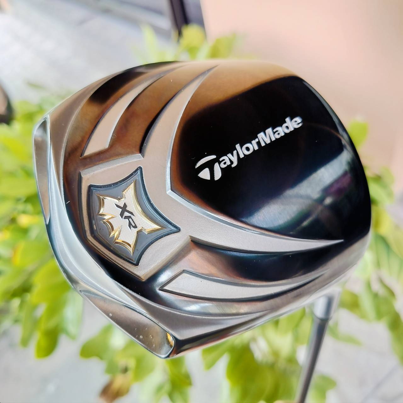 Driver Taylormade XR องศา 10.5 เป็นตัวพรีเมี่ยมสูงสุดของแบรนด์ และเป็นตัว JDM เน้นขายในประเทศญี่ปุ่น เหมาะกับวงสวิงเอเชียโดยเฉพาะ สภาพสวยๆนางฟ้า ก้าน RE*AX PREMIUM FLEX R ไม้กอล์ฟพรีเมี่ยมมือสอง ของแท้ By NakaraLuxurious