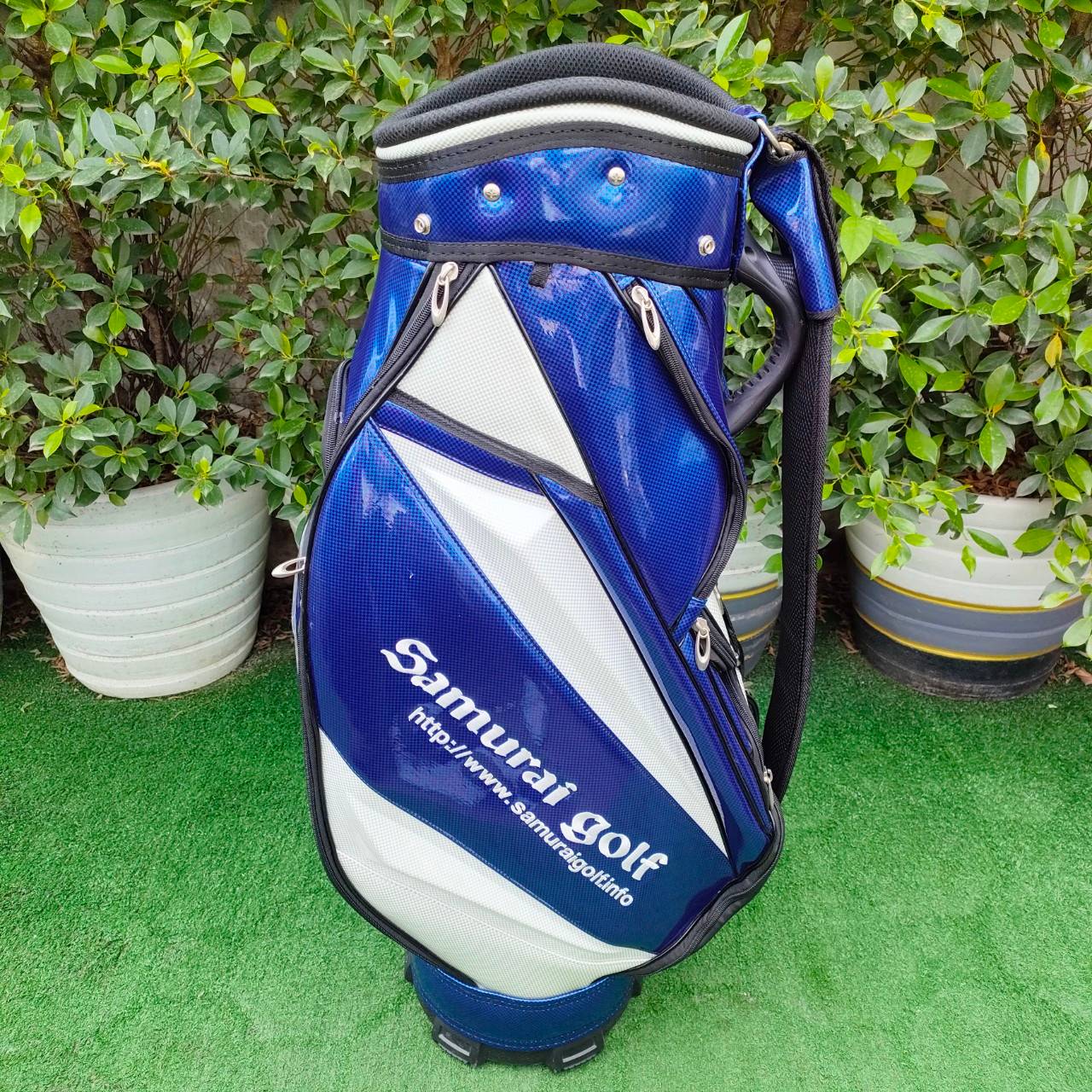 ถุงกอล์ฟ SAMURAI GOLF มือสอง หนังแก้ว สวยมากๆ ถุง TOUR ใบใหญ่ สีสวยมาก สภาพสวยนางฟ้าเลยครับ