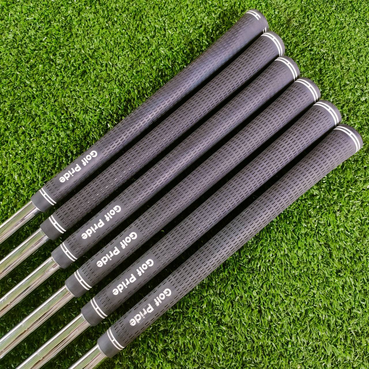 ชุดเหล็ก Titleist AP2 710 ก้าน NS PRO 950 FLEX S ก้านเหล็กเบา ตระกูล AP2 จะตีง่าย และตีไกล ได้ระยะ เนื้อเหล็ก FORGED พรีเมี่ยม ไม้กอล์ฟมือสอง ของแท้ BY NakaraLuxurious